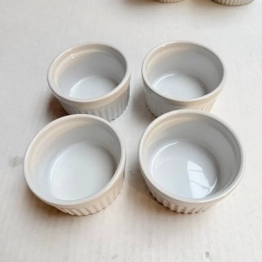 Set of 4 White Ceramic Ramekins Fluted Souffle Dishes 3 Inch Small Bowls